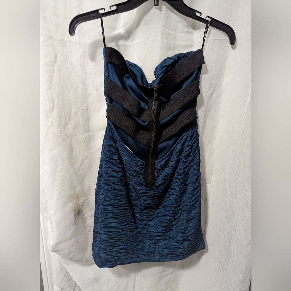 Forever 21 Blue dress with black straps size M